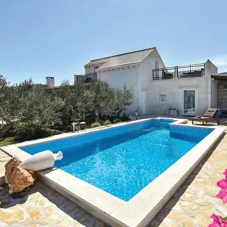 Three-bedroom In *